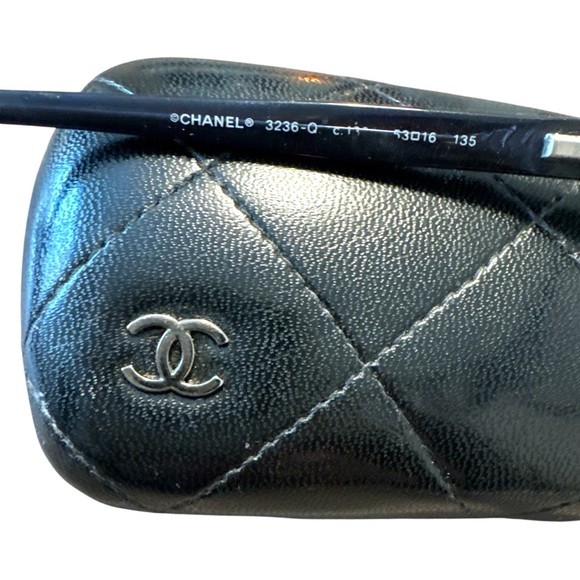 Chanel prescription frames and case - Picture 7 of 11